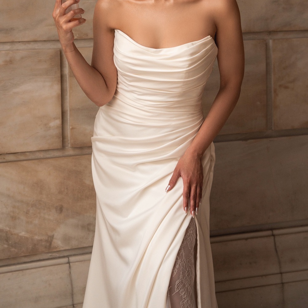 Mori Lee Amy & Eve 15042 “Peggy” Wedding Dress Strapless Gown